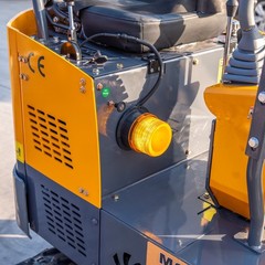 1.4Ton Mini Hydraulic Excavator With Swing Boom B&S EPA Engine Mini Digger