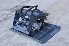Hydraulic Vibratory Compactor Attachment for Mini Skid-Steer Loaders | 275.5 lb
