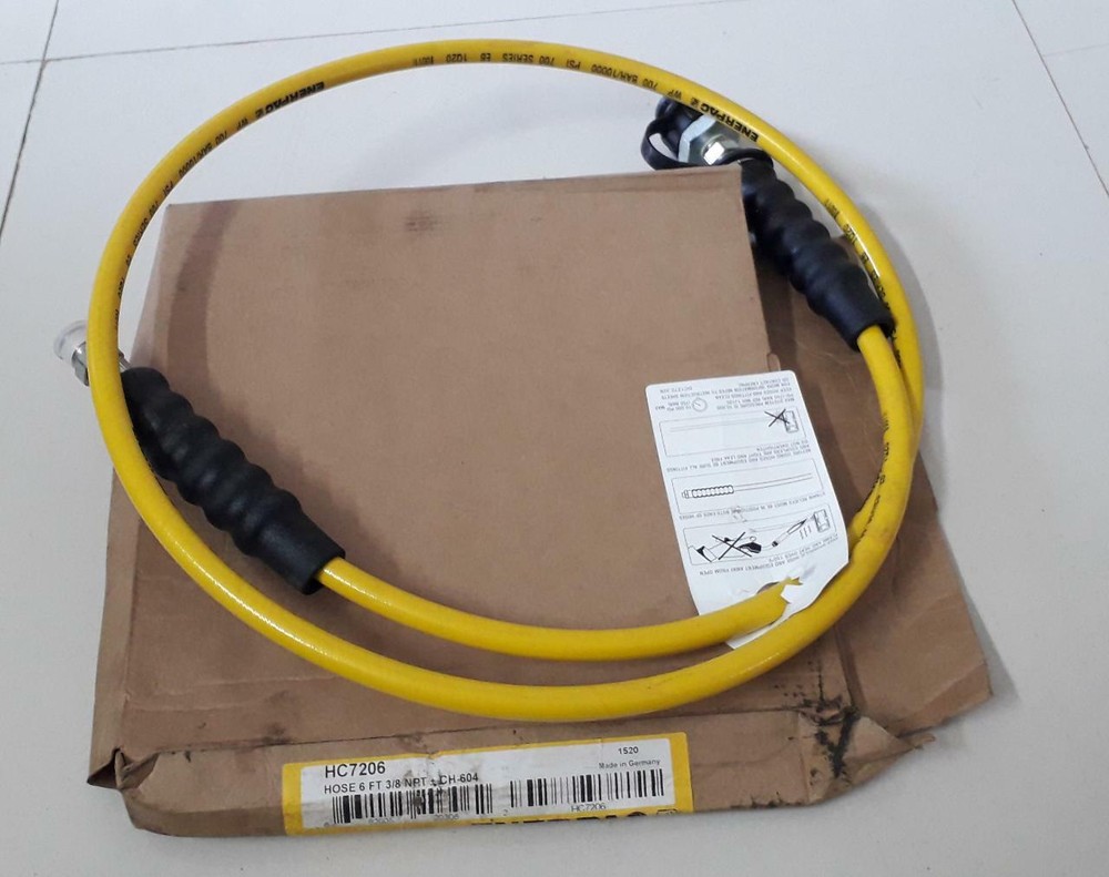 ENERPAC HC7206 HOSE 6 FT 3/8 NPT CH-604 700BAR/10,000PSI NEW