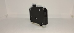 Square D QOT2020 2-20 Amp 120/240V Single Pole Tandem Circuit Breaker QO2020 NEW