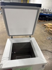 Thermo Revco CXF 5808 3-Cu.ft. Ultra-Low Freezer ULT390-10-A -86°C