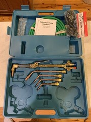 Victor welding set all shown no gauges. New as shown