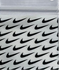 100 SMALL BAGGIES 1515 1.5″ X 1.5″ MINI Resealable DESIGNER BAGS NIKE SWOOSH