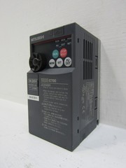 Mitsubishi FR-E720-0.2K Freqrol E700 Inverter Drive 200-240V 1.5A 0.2-400Hz 3PH