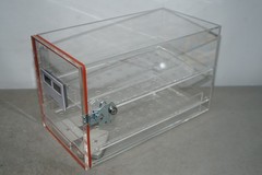 ^ Clear Acrylic Desiccator Cabinet W/ Taylor Humidiguide 18″ x 9.5″ x 11″ #X6015