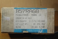 NOS ITT B57RA68 Midgitrol Mark II 24V Combination Gas Valve w/ Regulator