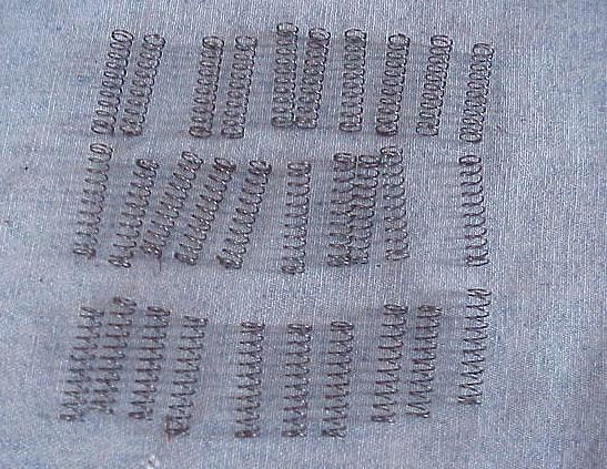 100 Small Compression Springs-7/8 Inch by 3/16 Inch