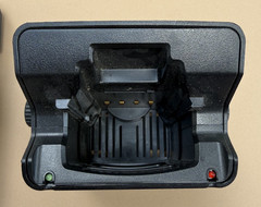 Harris Macom P5100 MAHM-S8DSX Portable Radio + VC3000 Charger + 7.5V Battery