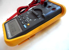 Very Clean Used Fluke 87 TRMS MultiMeter w/ Leads Multimeter Works USA Made