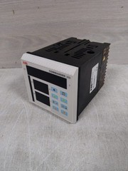 ABB COMMANDER 350 C351/0000/STD UNIVERSAL PROCESS CONTROLLER 100-240VAC