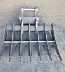 TAKEUCHI TB35 / TB36 / TB135 / TB235 / TB240 EXCAVATOR 48″ RAKE