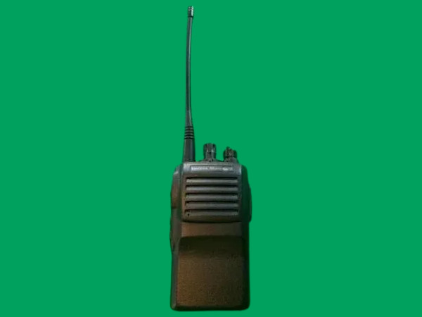 Vertex Standard VX-417 Two-Way Radio / Analog / 450 MHz – 485 MHz