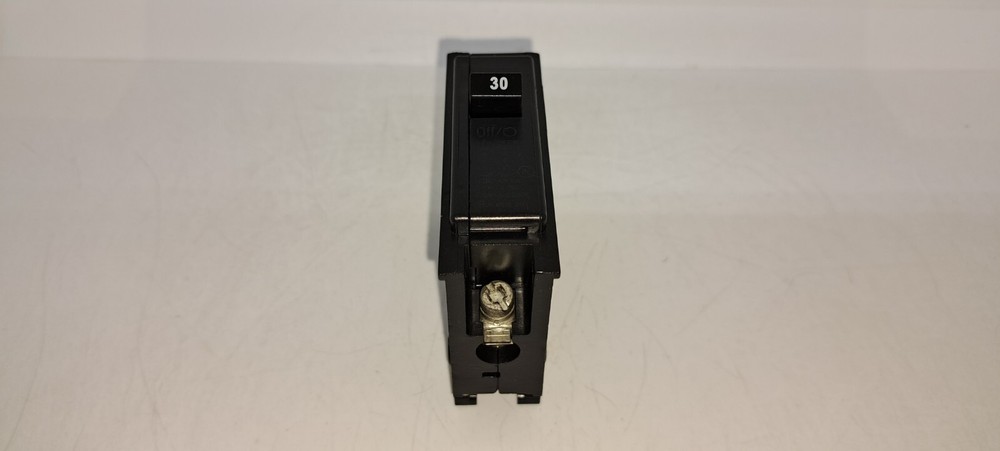 CUTLER-HAMMER BR130 30 AMP 1 POLE 120V CIRCUIT BREAKER