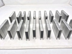 Bostitch Flooring Staples BCS1516-1M 15-1/2 Gauge 2″ – 1 Set Missing
