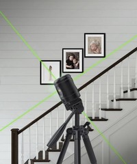 Fanttik D100 Pro Self-Leveling Green Laser Level & Tripod Set