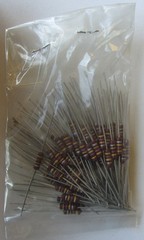 NOS Vintage Sealed Bag of 100 pcs Carbon Composition Resistors 1/2 W 470K Ohm 5%