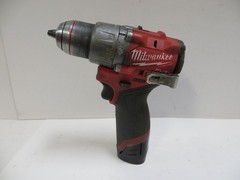 Milwaukee 3404-20 1/2″ M12 Hammer Fuel Brushless Drill Driver work great