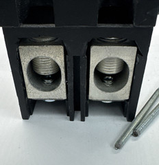 Cutler Hammer CC2200 200 Amp 2 Pole Circuit Breaker CC 240V 200A Lugs & Screws