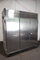 NEW TRAULSEN THREE SECTION SELF-CONTAINED PASS-THRU REFRIGERATOR MODEL RHT332NPU