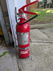 Fire Marshal Zero 2000 Fire Extinguisher w/ Pressure Gauge, Exp 04/2024