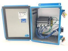 Hubbell Wiegmann B100806CH Enclosure 10x8x6″ w/ AMP 211771-1 and Terminal Blocks