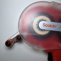 Scotch ATG 714 Adhesive Transfer Tape Applicator Gun 3M Handheld w/ Cover Works