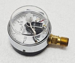 MC YX-60 ELECTRIC AIR PRESSURE GUAGE 0-0.25 MPa 60MM DIAL (NEW OPEN BOX)