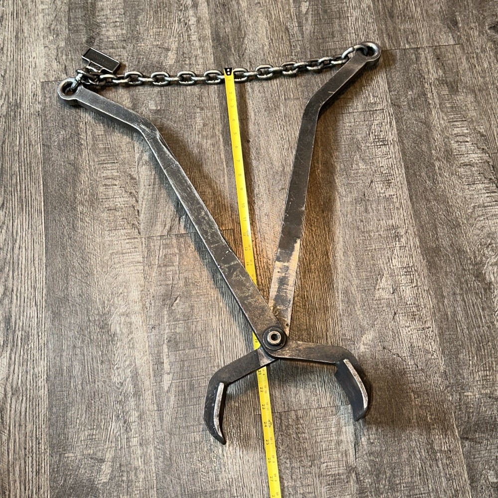 Great Heavy Large Columbus McKinnon Metal Lifting Sling Ice Tongs Pallet Puller