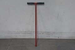 Roberts 10-935 39 In Overall Length 15-3/8 In Overall Width Floor & Wall Roller