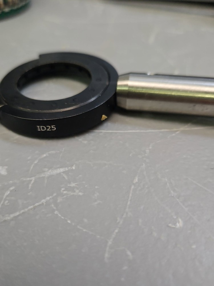 THORLABS ID25 Mounted Standard Iris, Ø25.0 mm Max Aperture, TR3 Post