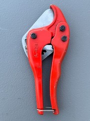 Pair of 2 Heavy-Duty Metal Ratcheting PVC Pipe Cutters: Wisdom 22-PCP2-2 & L-42A