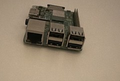 Raspberry Pi 3 Model B v1.2 Single Board Computer 1GB ARM USB Ethernet HDMI