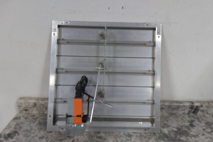Dayton 4C561 23 x 23 In 100/240VAC Square Motorized Control Damper