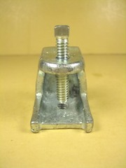 B-LINE Systems B444-3/8ZN Rod Support Zinc Plated
