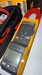 Fluke 381 Remote Display Clamp Meter True RMS iFlex Kit w/ Case & Leads