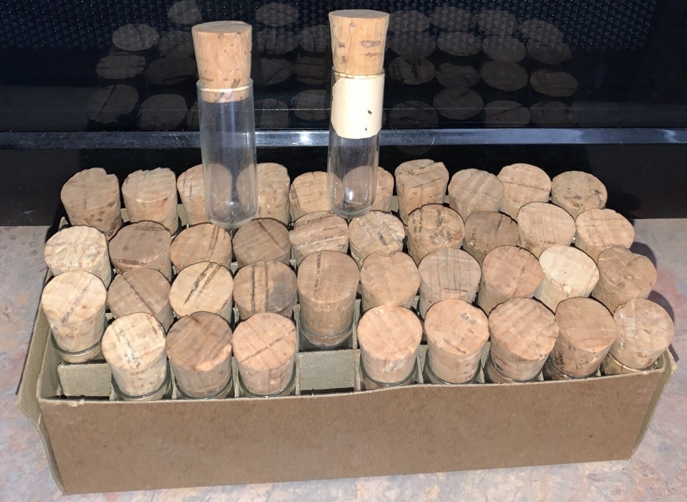 40 Vintage/Antique Glass Vials W/Cork Tops~Original Divided Stapled Box~2 3/4″