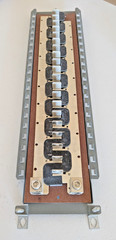 Challenger BUS BAR for 200amp SUBPANEL 20/40 Circuits With Mounting Hardware