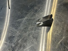 True Bracket, Lid Center Tpp-60/67/93 119 #861551