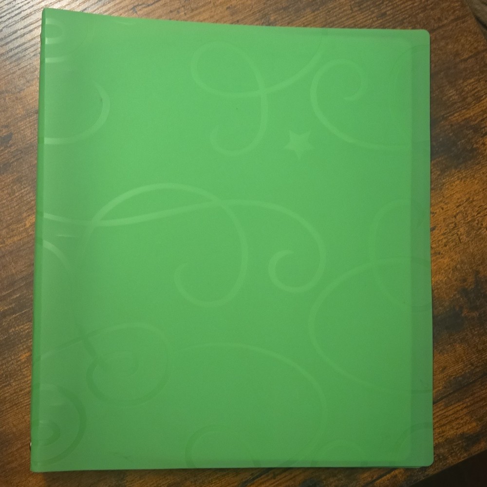 Green Plastic Storage Binder with Swirl Design