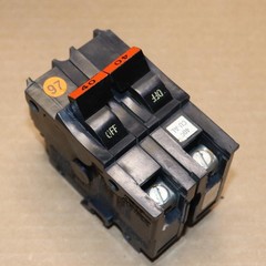 Nice FPE Federal Pacific Thick NA240 2 Pole 40 Amp You Get This Breaker OG#97
