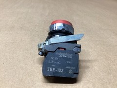 Schneider ZBE-102 RED PUSH BUTTON #125L81