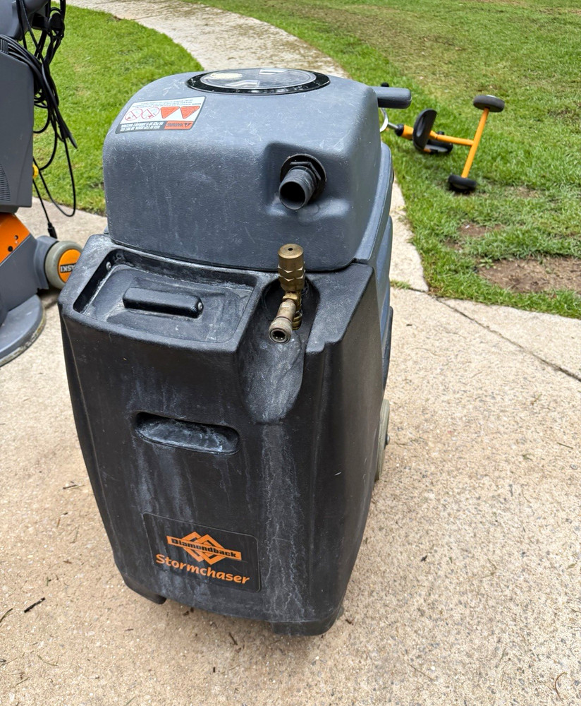 Diamondback Stormchaser Walk-Behind Extractor Cleaning Machine