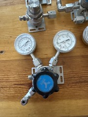Veriflo High Purity Stainless Steel Gas Regulators And Valves – Lot of 14