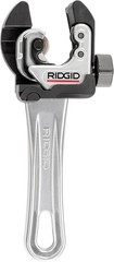 Lightweight Close Quarters Tubing Cutter with Ergonomic Grip & Automatic Feed