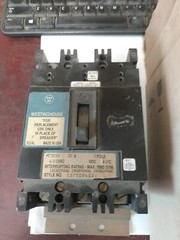 (2) Westinghouse RF3030 Circuit breakers, 1 NIB & 1 used, lot of 2