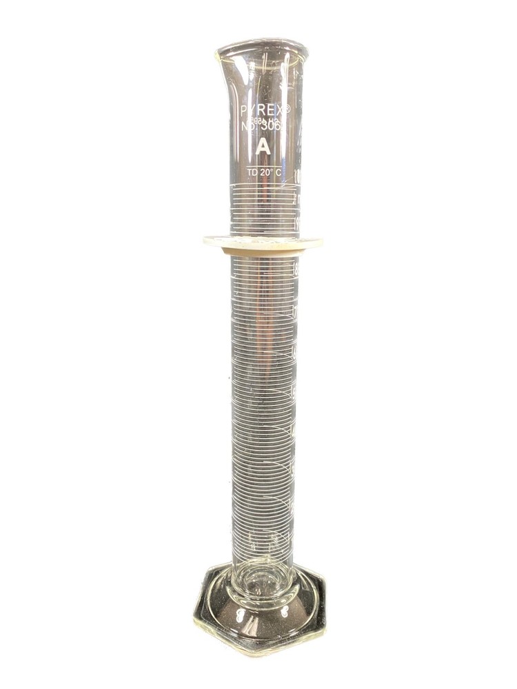 PYREX Glass 100mL Single Metric Certified Class A TD Graduated Cylinder 3062-100