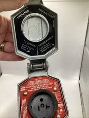 Crouse Hinds ENR21201 20Amp 1P 125VAC Hazardous Location Receptacle USED