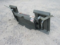 Mini Universal to Full Size Standard Skid Steer Adapter Conversion USA 835010