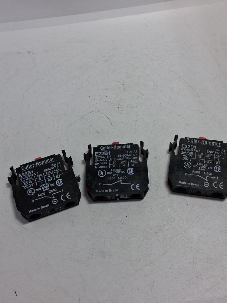 TELEMECANIQUE ZBV-G3 LED MODULE GREEN 48-120V (LOT OF 3)