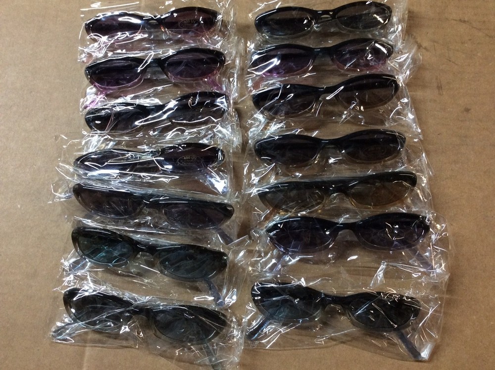 ASSORTED BOX OF SUNGLASSES SUN GLASSES SET OF 14 GLASS COLORED SMALL LENS